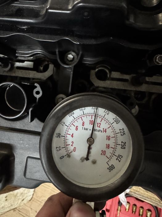 Silnik słupek n53b30 272hp 3.0 e92 e60 e63 e64 e90 e93 e91