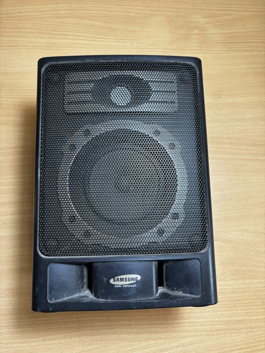 Głośnik Samsung Lewy Sprawny