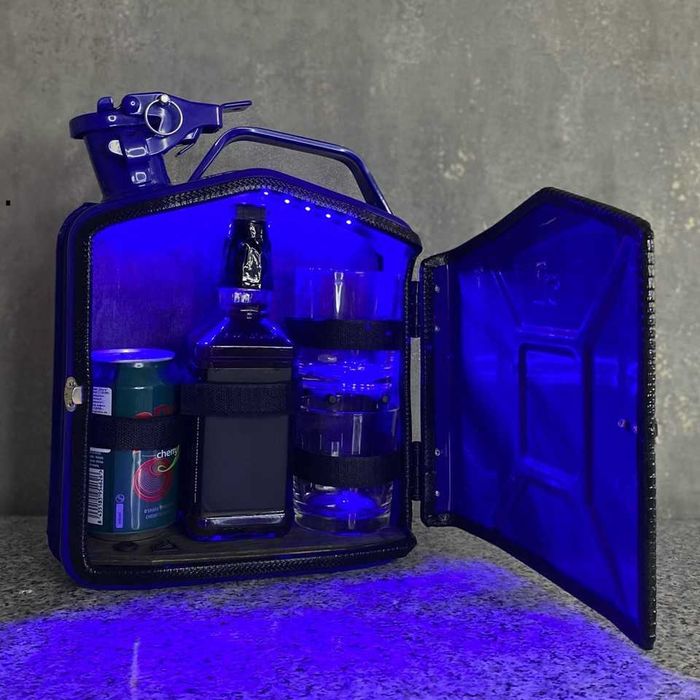 Бар з каністри 20 л. Подарунок для керівника