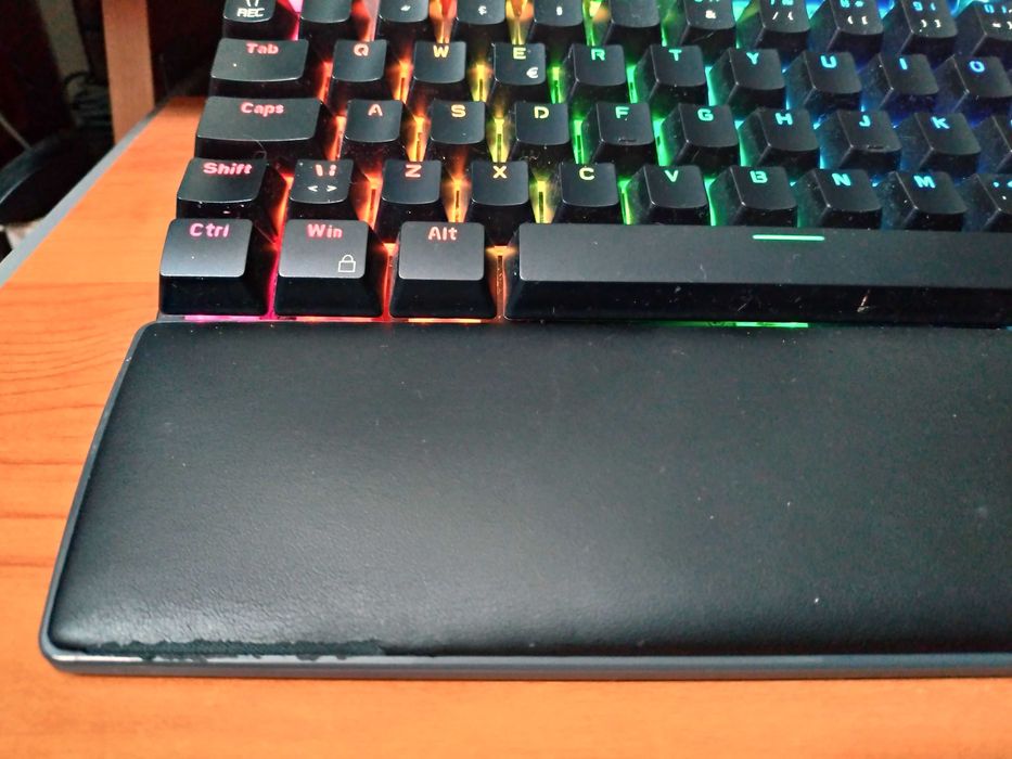 Teclado mecánico Mars Gaming MK5 RGB