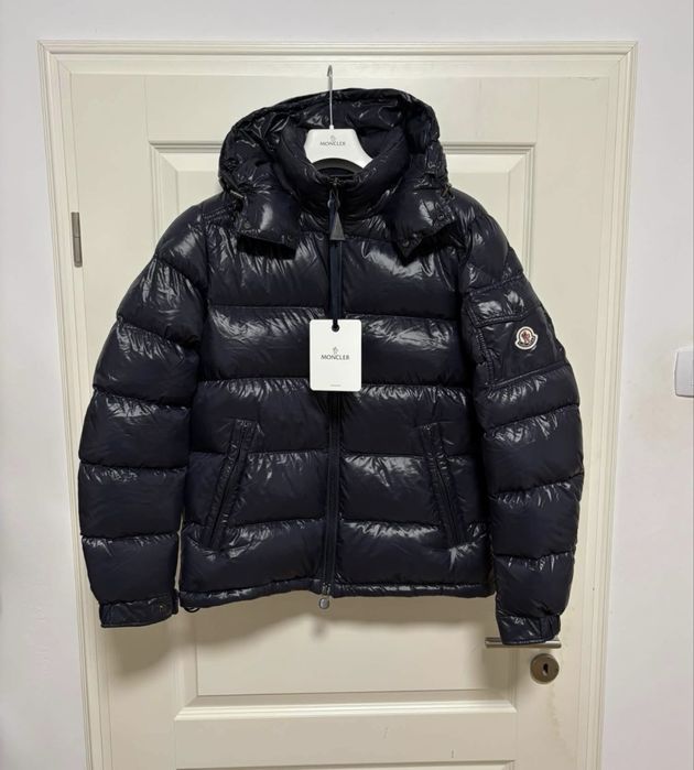 Moncler Maya size 6