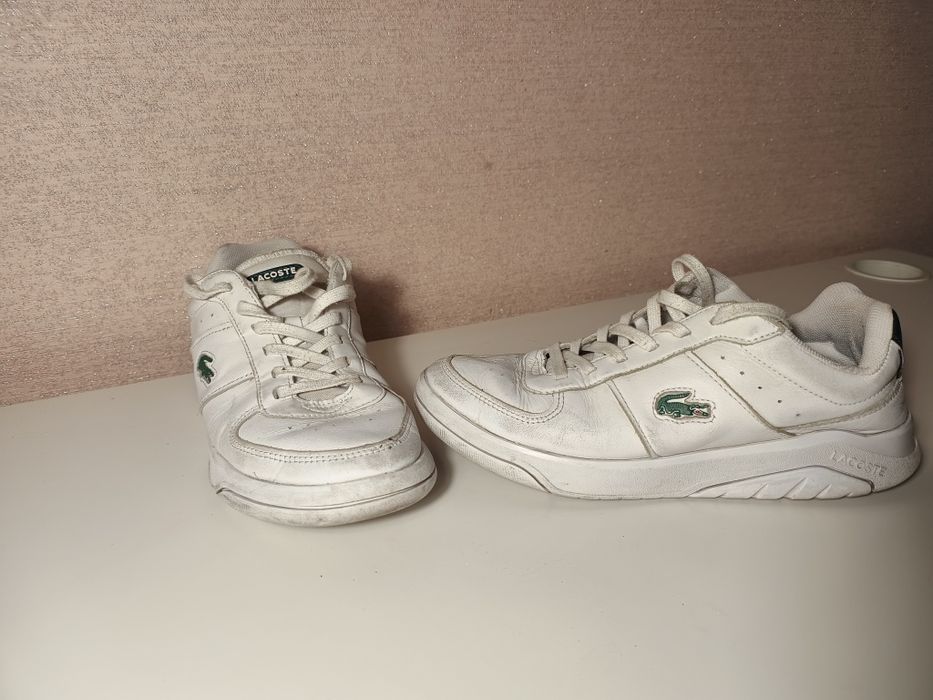Кросівки Lacoste