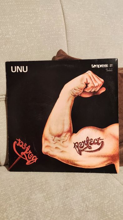 Płyta winylowa, Perfect, UNU, 1982