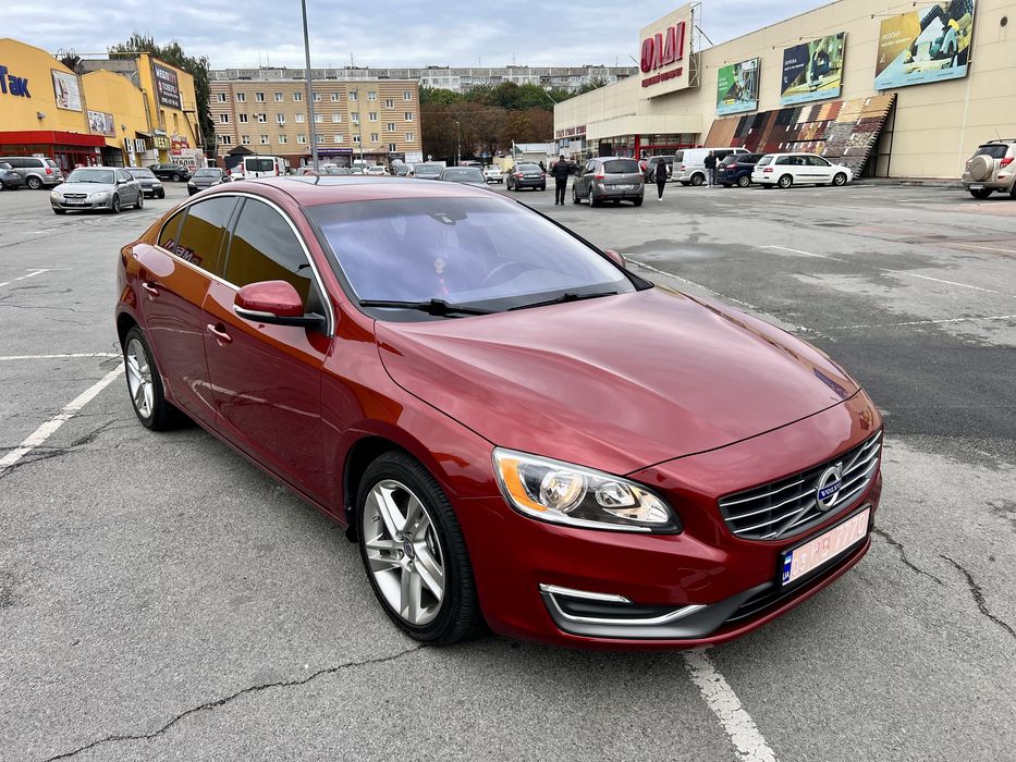Volvo  S60 2.5 awd