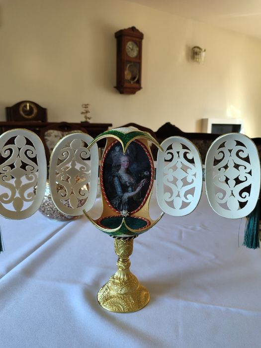 Szkatułka na biżuterię i inne wyroby z jaj strusich