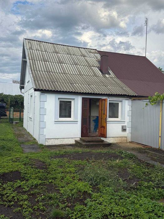 Продається частина домоволодіння в Сторожинці