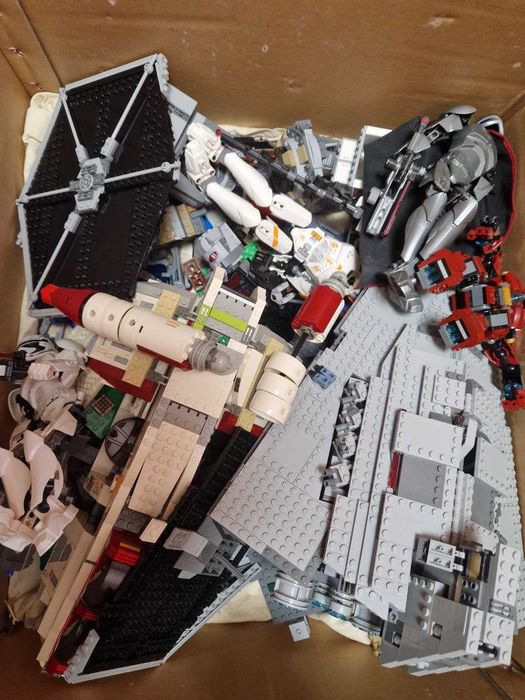 Лот колекційного LEGO Star Wars Marvel DC, орігінал, мініфігурки 30 кг