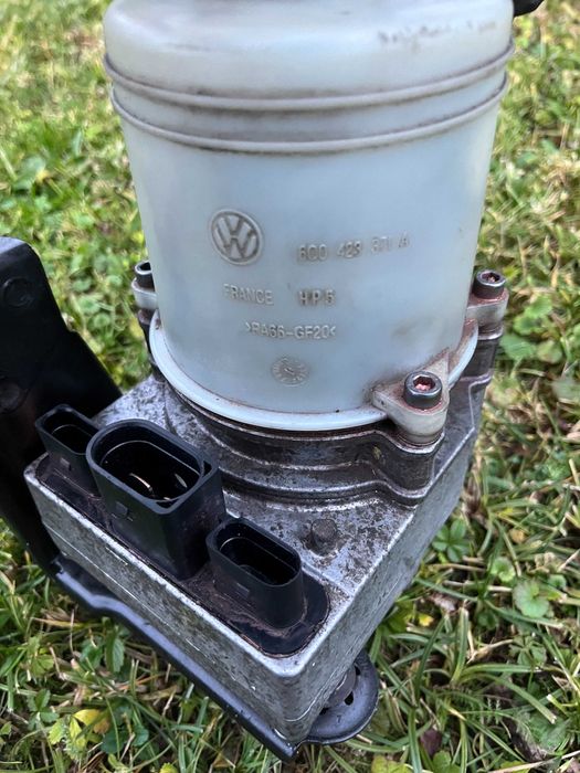 Pomp wspomagania Polo 9N