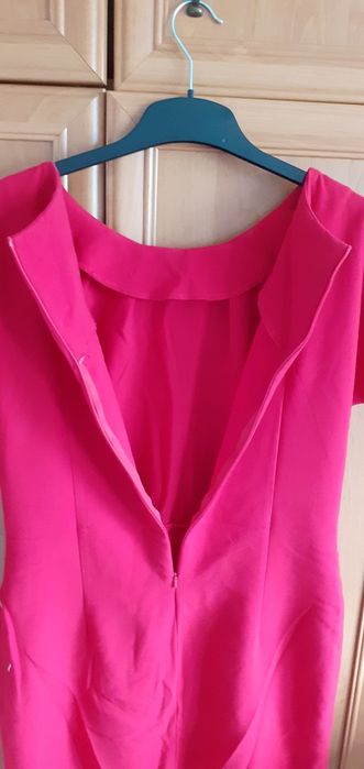 Czerwona elegancka sukienka r. 38