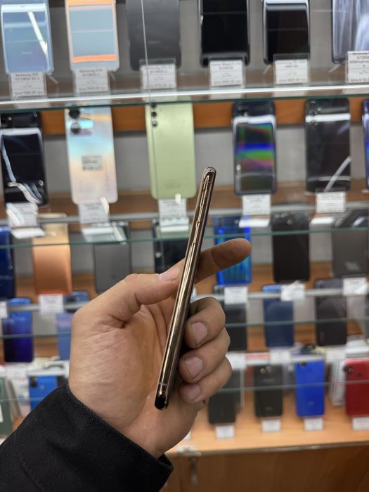 iPhone XS 64 Gb gold Neverlock  акб 98%