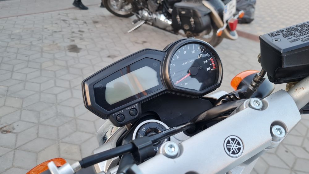Yamaha fz6 s2 2007