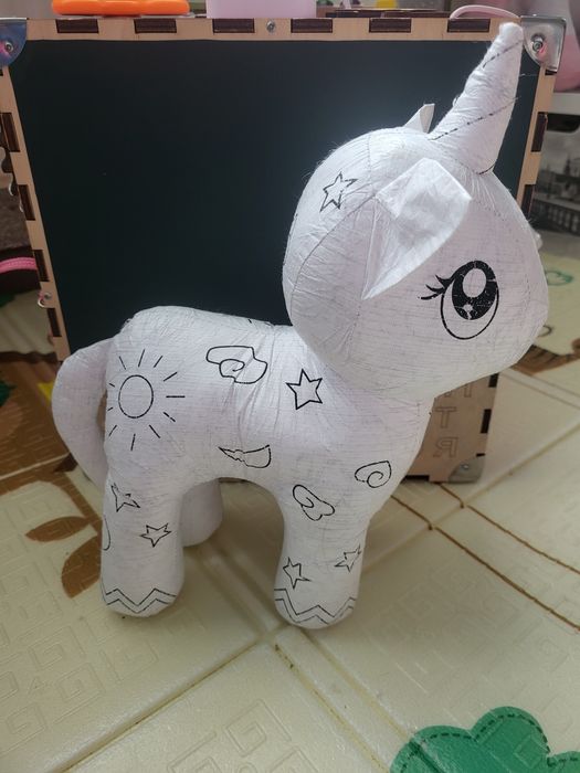 М'яка Іграшка - розмальовка Єдиноріг!