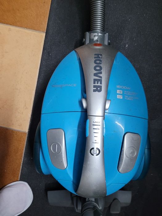 Aspirador hoover 1800