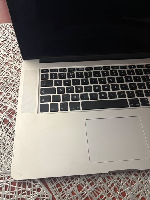 MacBook Pro  Retina 2015-2018  stan jak nowy