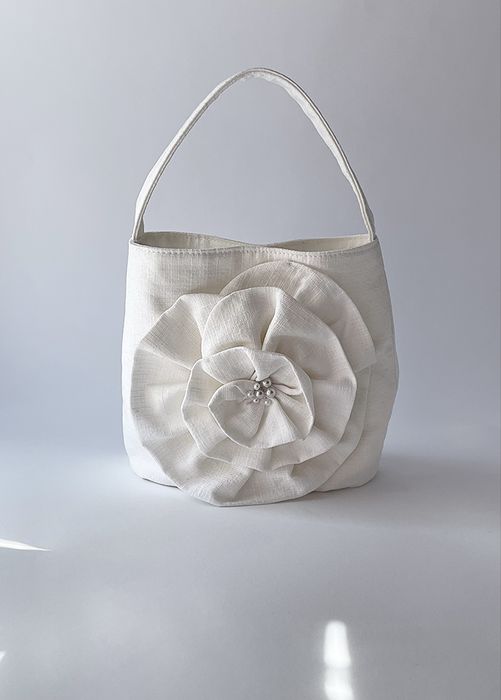 сумочка з квіткою