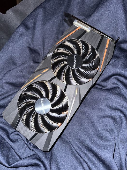 Gráfica rx 580 8gb red