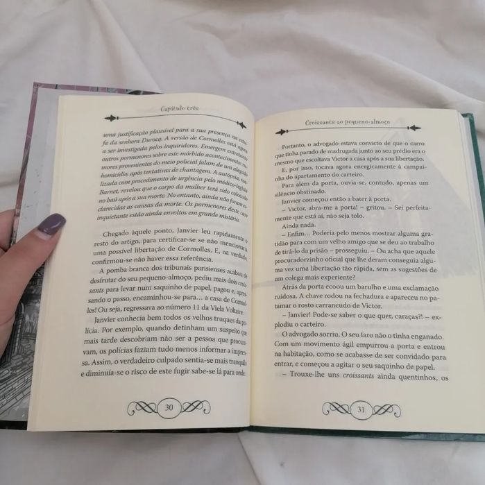 Livro "A Baronesa no Baú"