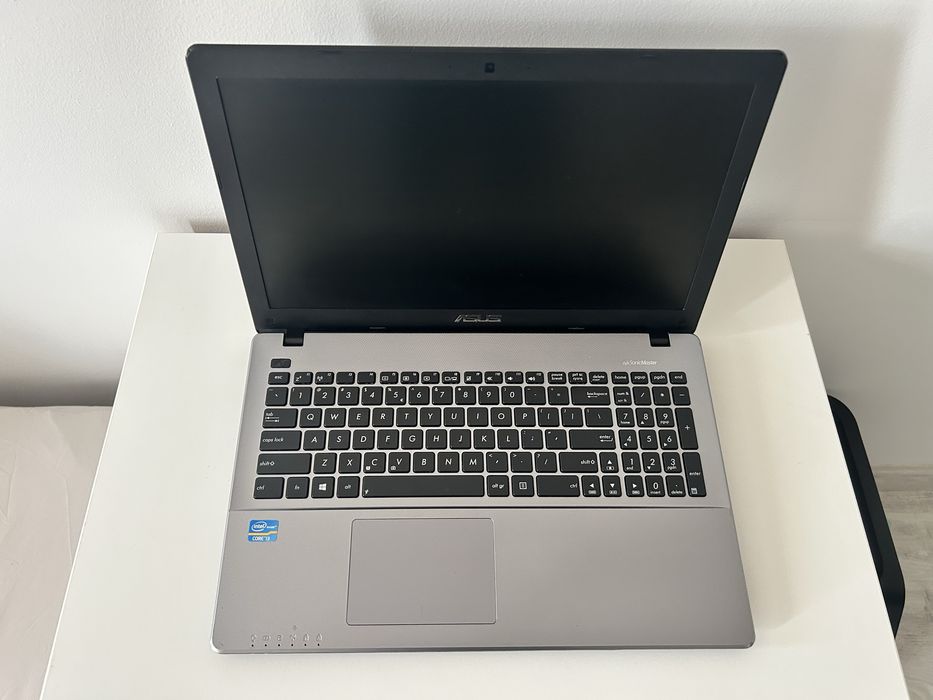 Laptop ASUS X550CC – i3 / 4GB RAM / SSD 224GB / NVIDIA GT 720M