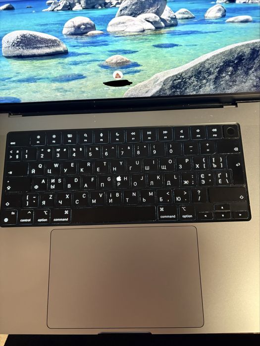 Macbook Pro M1 Pro 16 calowy