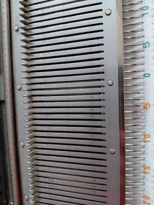 В,язальна машина Brother KH950i