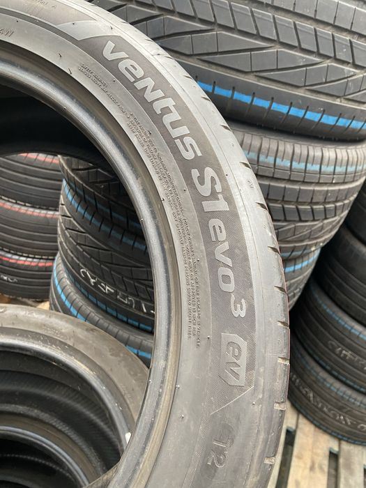 Pneus novos  205 / 65 R 15 Goodyear