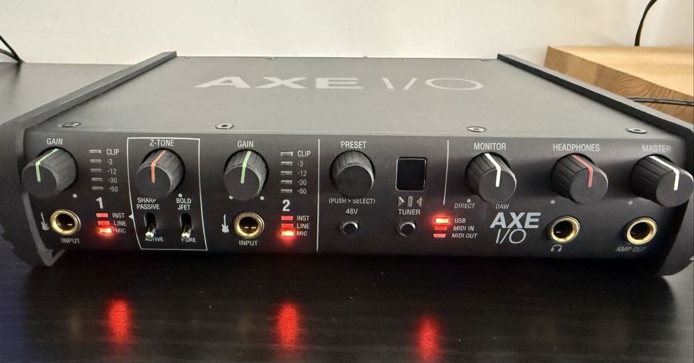 IK Multimedia AXE I/O