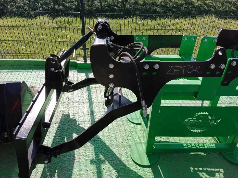 Przedni TUZ do ciągników – Ursus/Zetor/MF/Same/MTZ – dowóz