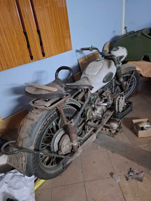 Motocykl m 72 1952 niski blotnik