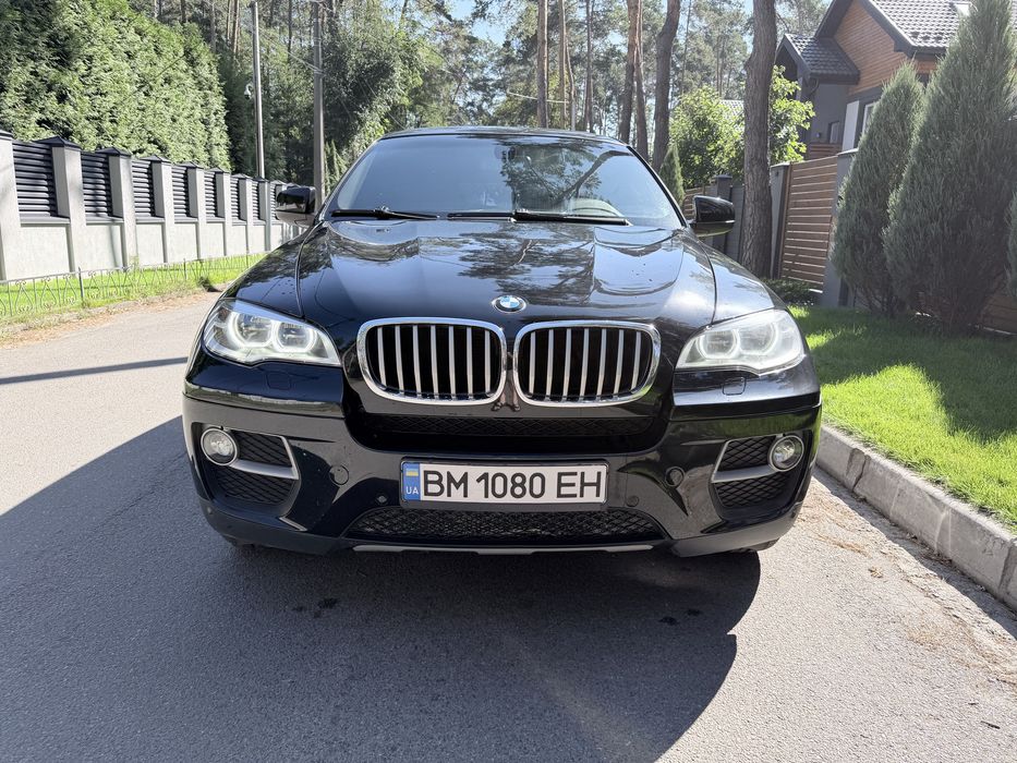У продажу BMW X6