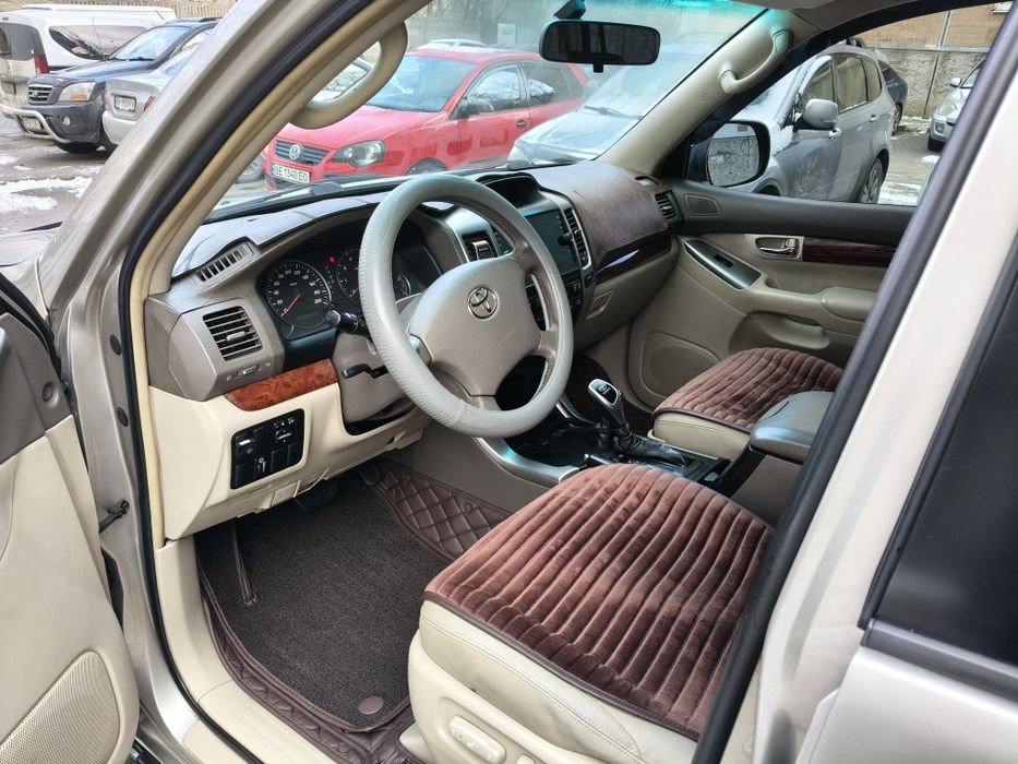Продам toyota prado 4 л газ бензин