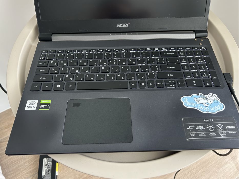 Acer Aspire 7 A715-75G-56AA