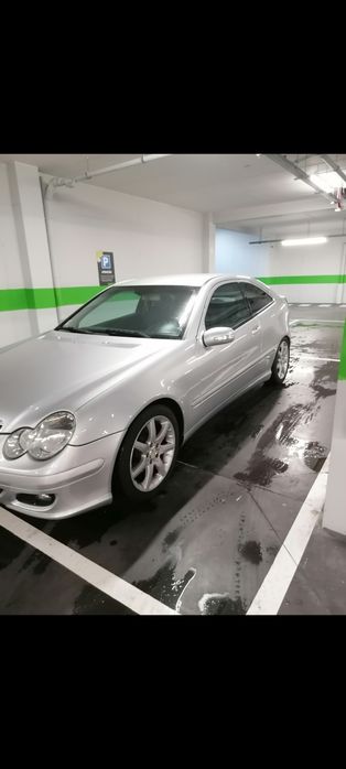 Mercedes c220 2004