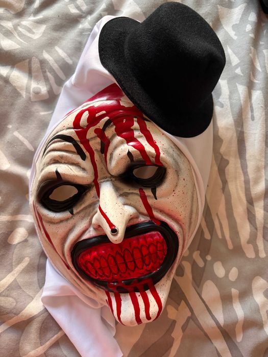 Máscara Terrifier nova