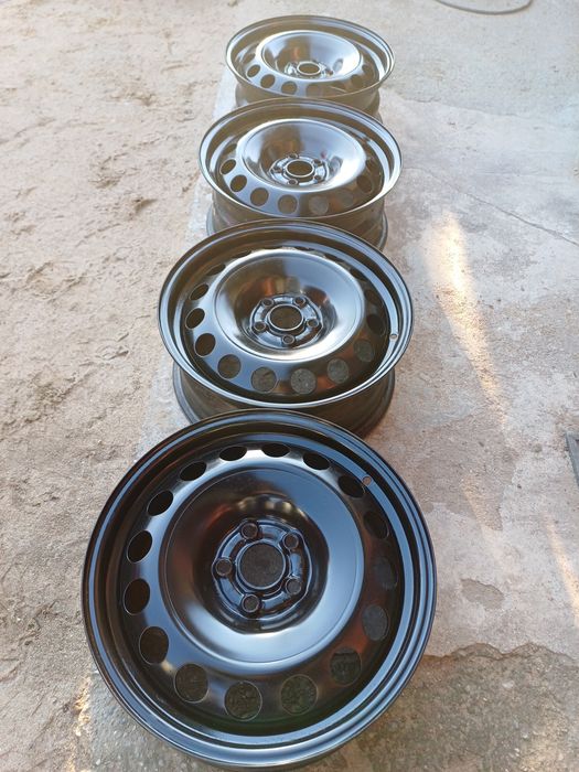 Oryginalne felgi 16" 5x100 et35 6J VW Polo 6R 6F T-Cross Ibiza Fabia