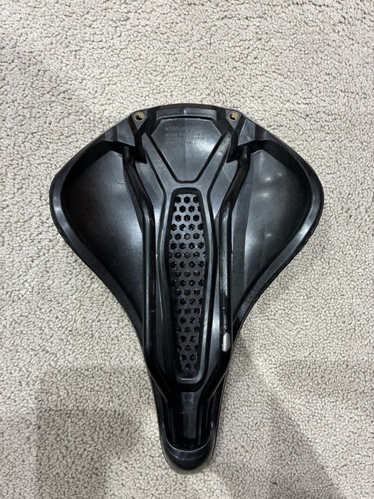 Selim BODY GEOMETRY  para bicicleta de estrada