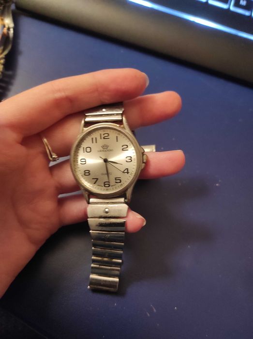 ZEgarek retro męski armando quartz 0510 super stan