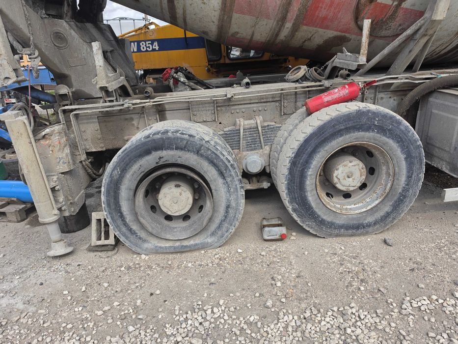 Iveco astra 8x4 2006 r. Silnik cursor 500 km.