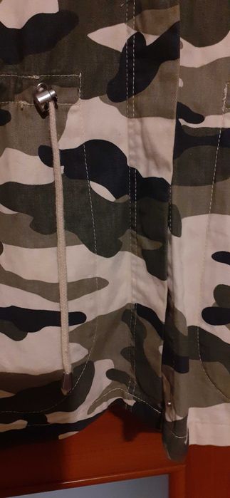 Kurtka moro koszula Divided M