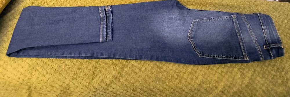 Pimkie nowe jeansy wyszczuplające obcisłe rurki gruby denim