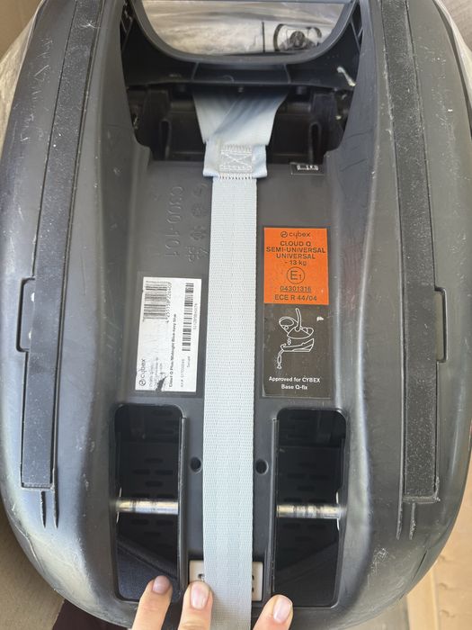 Автокрісло Cybex Cloud Q з базою isofix
