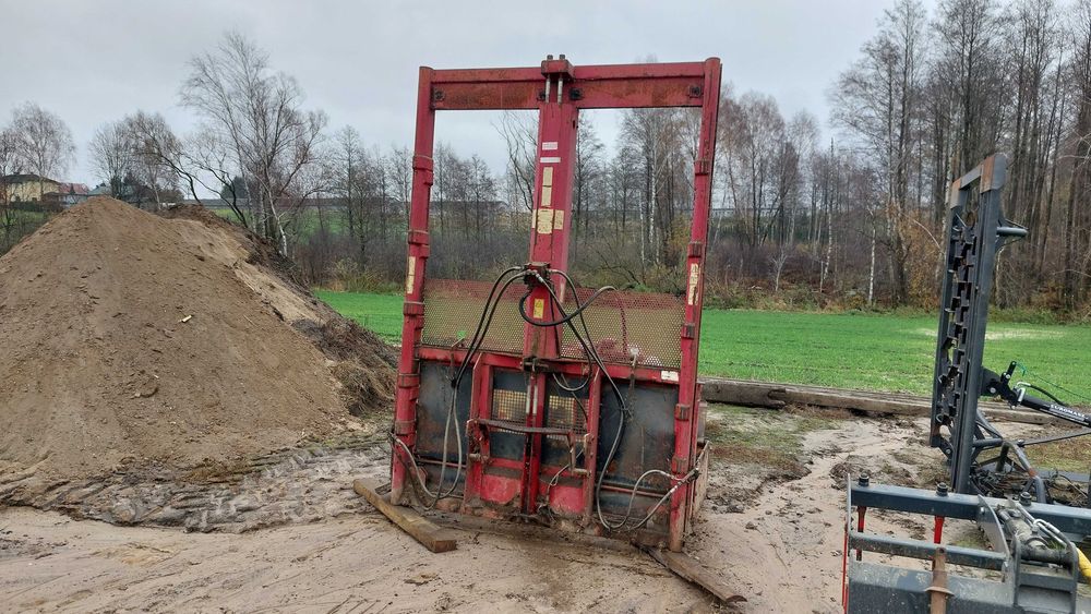 Wycinak do pryzm BVL wycinarka wybierak kiszonki