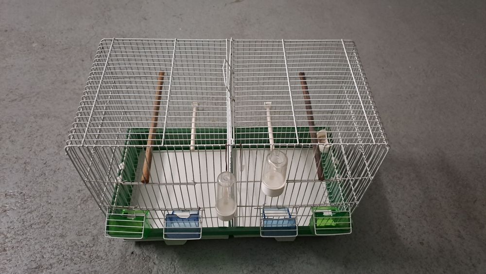 Vendo duas gaiolas novas