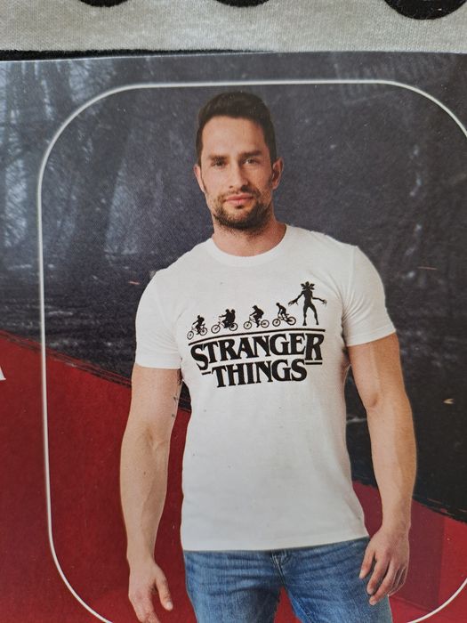 Nowa biała koszulka Stranger Things rozmiar L