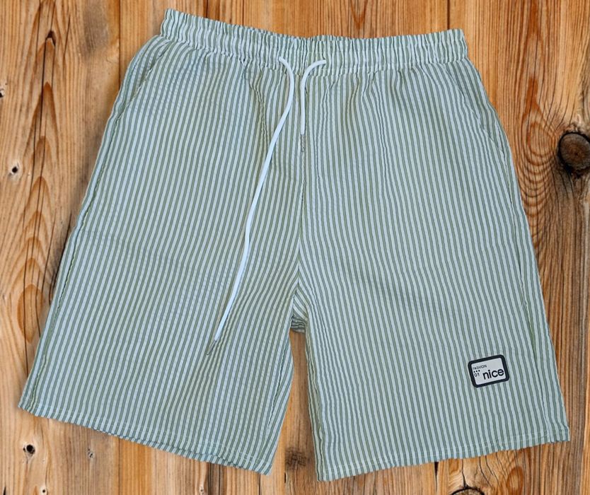 Трендові джинсові шорти