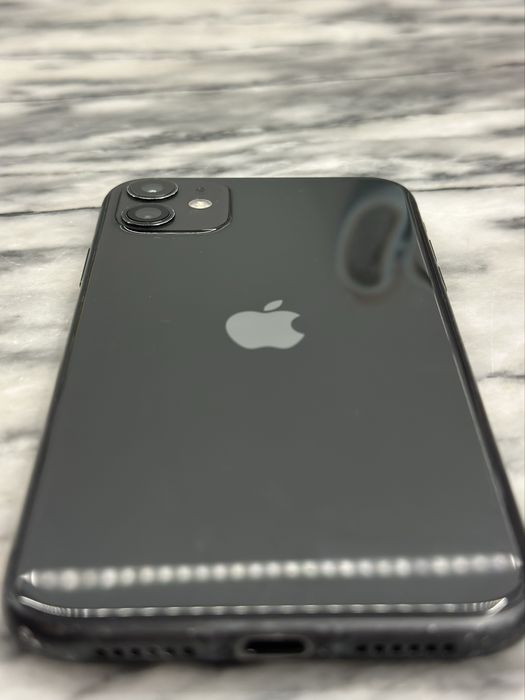 iPhone 11 - Desbloqueado (100%)vida util