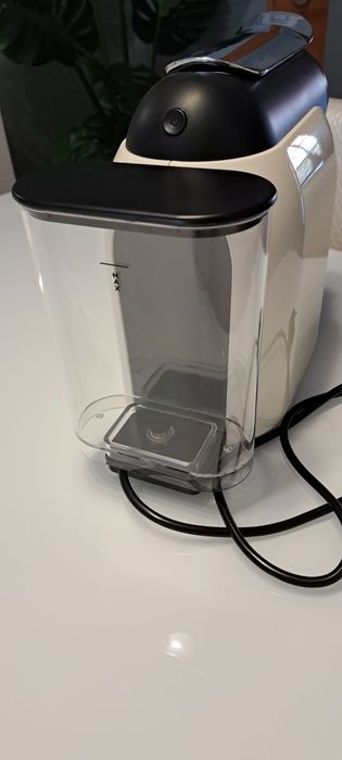 Máquina de café delta q praticamente nova