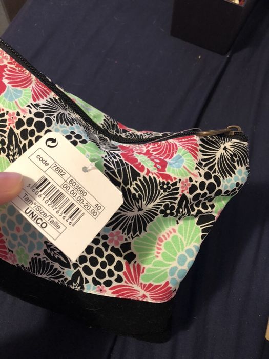 Necessaire