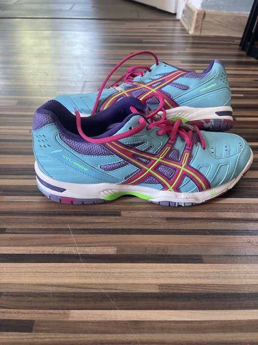 Buty adidasy Asics nowe  kolor jak na foto