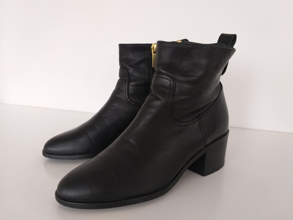 Buty botki skórzane Gino Rossi w rozmiarze 36