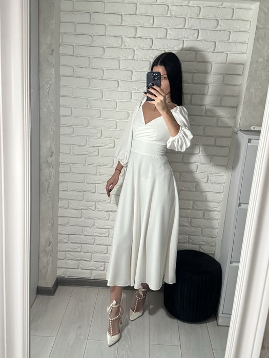 Плаття біле  для останньго дзвоника танцю